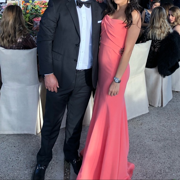 Marchesa Notte Coral Gown Size 2 worn once - Picture 3 of 3